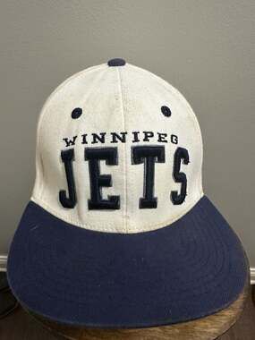 Vintage Zephyr NHL Winnipeg Jets 2-Tone Spell Out Snapback Hat